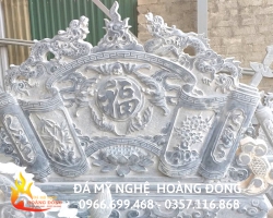 Cuốn thư đá - 013