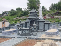 Khu Lăng Mộ Đá Xanh Rêu Đẹp và Sang Trọng - XR01