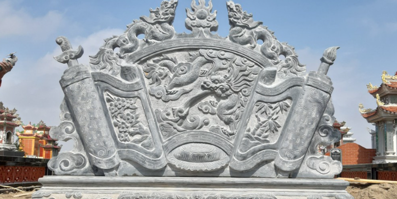 Mẫu cuốn thư đá họa tiết lưỡng long chầu nguyệt- biểu tượng của sự cân bằng 