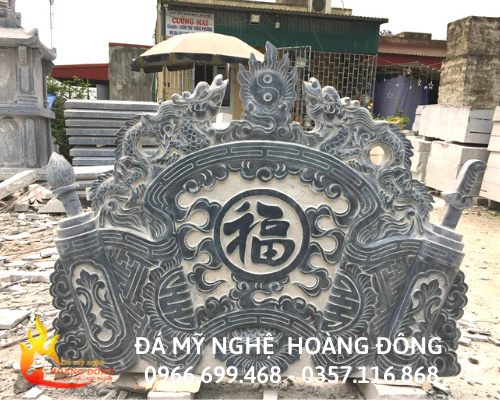 Cận cảnh cuốn thư đá chữ Phúc tại Đá mỹ nghệ Hoàng Đông