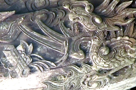 Hoa văn "lưỡng long thư hùng"