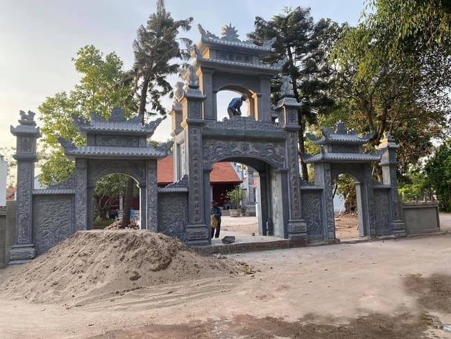 Mẫu cổng tam quan tại những công trình kiến trúc tâm linh 