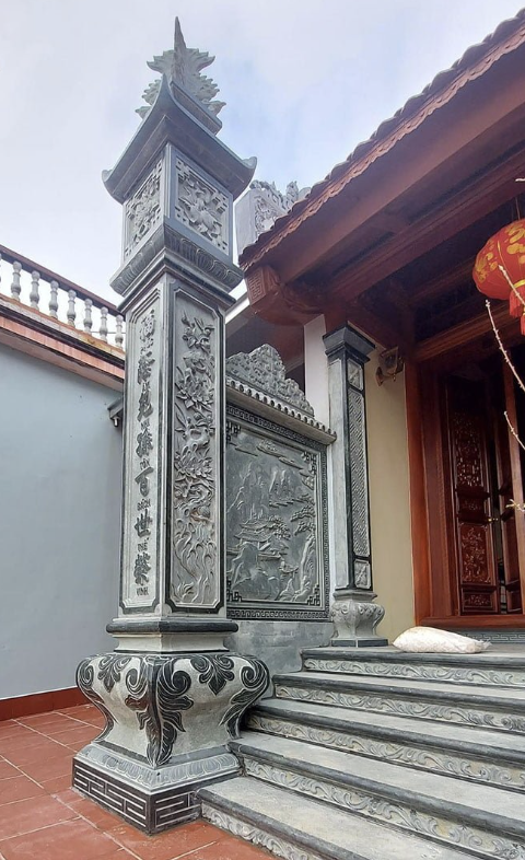Mẫu cột đá đồng trụ chuẩn phong thuỷ được sử dụng trong nhiều công trình tâm linh 