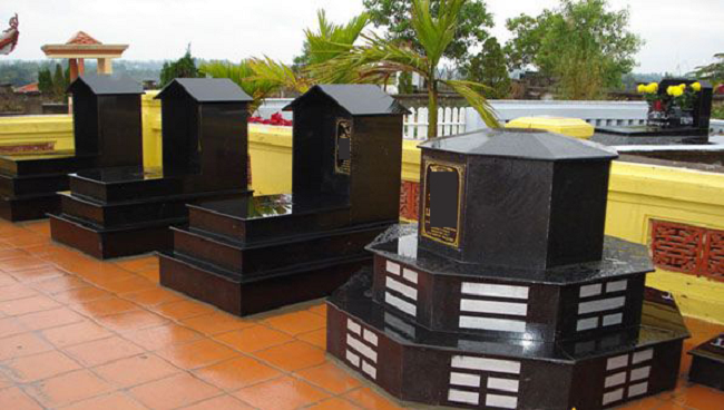 Mẫu mộ đôi xây ốp gạch đẹp nhất - xây dựng mộ phần giá tốt hình 3 Khuôn viên lăng mộ đá độc đáo sang trọng