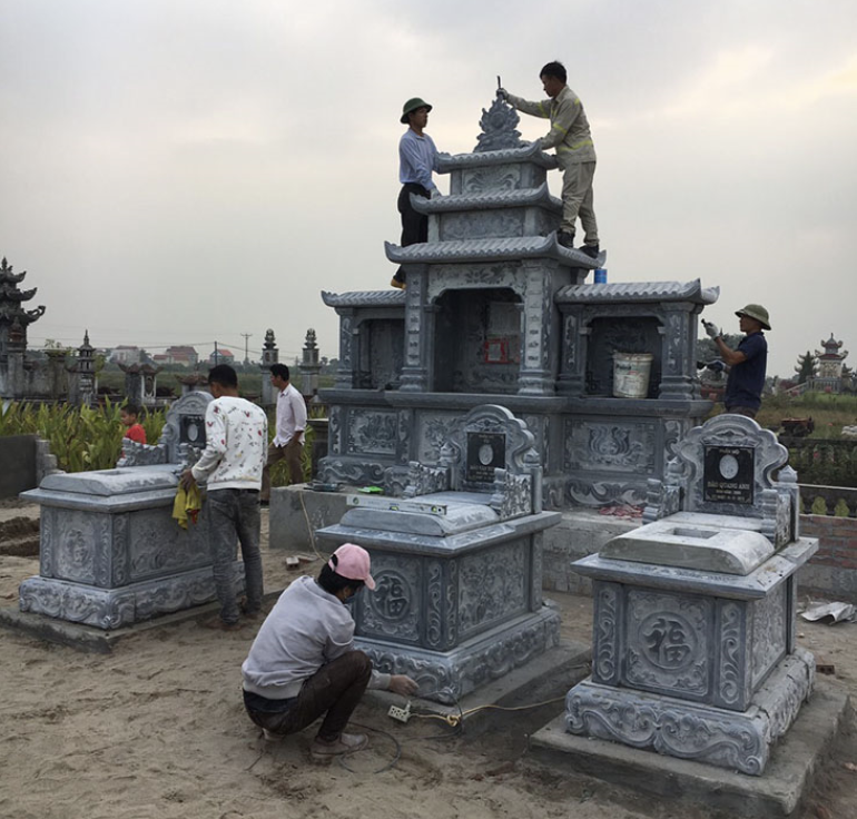 Khuôn viên khu lăng mộ đá không mái chuẩn phong thuỷ